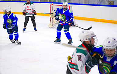 Детский хоккейный турнир памяти Владимира Высоцкого прошел в Кольцово