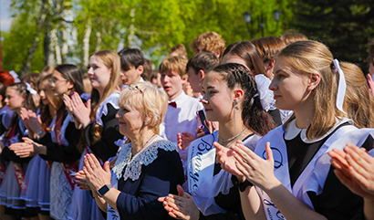 Последние звонки ярко прозвучали в школах наукограда!