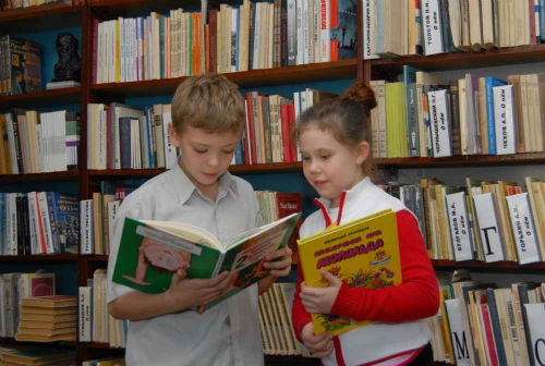 Кольцовская библиотека приглашает школьников на книжный марафон