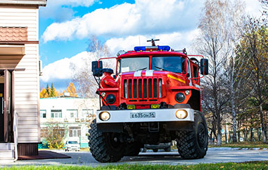 Кольцовцам рассказывают про пожарную безопасность на автостоянках