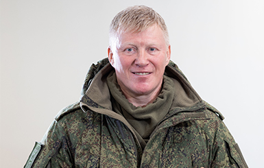 Боец СВО из Кольцово — победитель Кубка России по зимнему плаванию